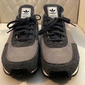 Adidas neighborhood NH city run